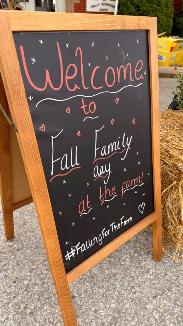 Who needs the ☀️when your day is gonna be filled with fun? 

@timscamps hosted a fabulous Fall Family Fun Day this weekend at Onondaga Camp.

Kids big and small were invited to take part in camp activities, check out the learning stations (they have an observatory✨) , interact with the animals and enjoy fun family games, while exploring all the magic this beautiful space has to offer youth campers throughout the year. And of course all the Tims treats and BBQ they could handle. 

Thank you to @cpercyb from the @hamiltonspectator for coming out to see what all the buzz around Tim’s Camps and this annual event is all about. 

And thanks to the amazing Tim Hortons Foundation team for bringing this #fallfamilyfunday to life 😍🙌🏕️
@hall_shan @timhortons @timscamps @ktmccreary @ktmcwheatley