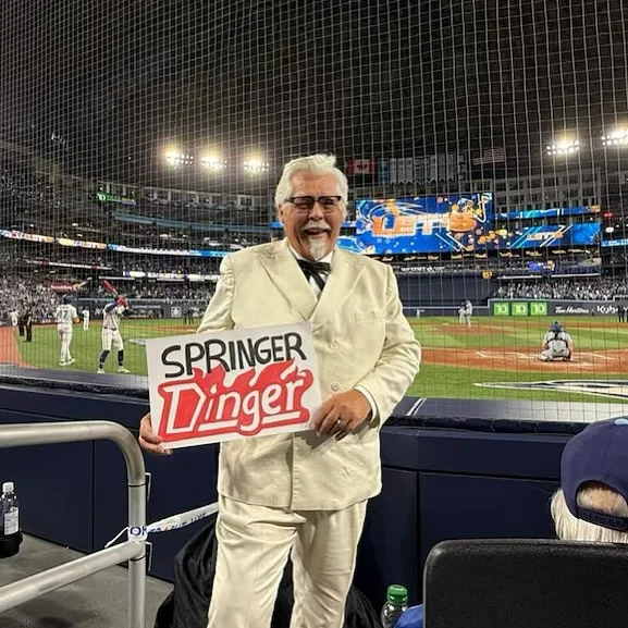 Our favourite non-baseball moments from the 2025 World Series?🇨🇦 Canada uniting— fans coast-to-coast tuned in not just for the game, but for the feeling of belonging that only sport (and good storytelling) can create.🧢 #51 on Blue Jays hats— during the final games, Toronto players wore the number 51 in tribute to Dodgers pitcher Alex Vesia, A quiet act of sportsmanship that transcended competition and showed the world what respect looks like in action. It was a reminder that symbols speak louder than statements — and when authenticity leads, the message moves people.🍗 Colonel Sanders placement— a brand cameo so perfectly placed it became a storyline of its own. Proof that sometimes, the best PR moment happens when you stop shouting and simply show up smart.Together, these moments turned a sporting event into a masterclass in storytelling, symbolism, and shared humanity — the exact intersection where PR thrives.At Front Door PR, we don’t just chase headlines — we celebrate the stories that connect us all.#FrontDoorPR #PRMoments #WorldSeries #CanadianPride #StorytellingWins #MediaMagic #CultureAndConversation #AlexVesia #BlueJays📸: Canadian Press // Globe and Mail