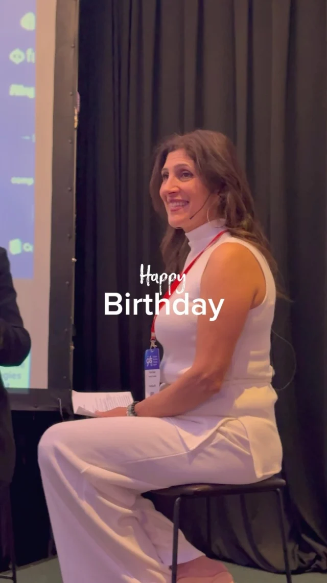 Today, we’re celebrating the incredible leader behind Front Door PR. 🎂 @raniaspeaksofficialHappy Birthday Rania! Thank you for your dedication, creativity, and unwavering commitment to building meaningful connections and helping brands tell their stories.Here’s to another year of growth, success, and exciting new chapters. Have an amazing birthday! ✨#frontdoorpr #birthday #leader